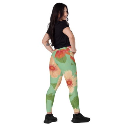 Green Eco-Friendly Leggings with pockets Nature's Elegance Functional Fashion