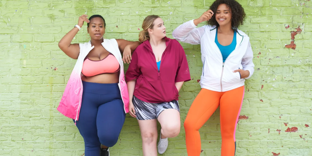 How to Wear Flare Leggings When You Are Curvy